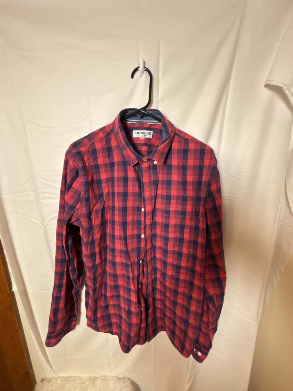 Express Soft Wash Red Blue Plaid Button Down Shirt Size L